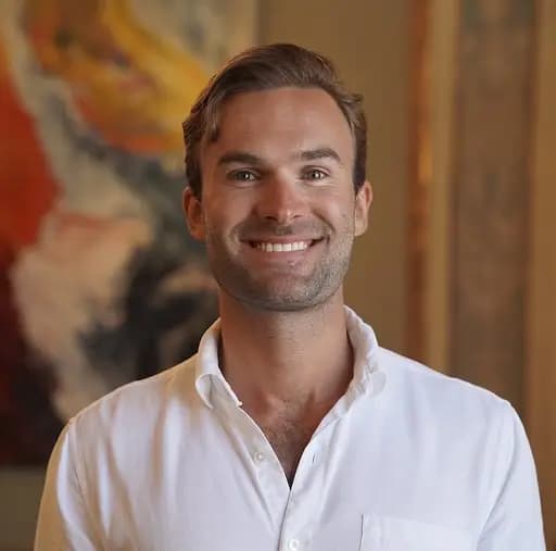 Porträtt av David Hjelmström.