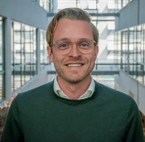 Porträtt av Viktor Rosenholm.